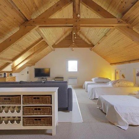 בית נופש La Maison De Michelle & Jean - Pour 10p Avec Jardin *